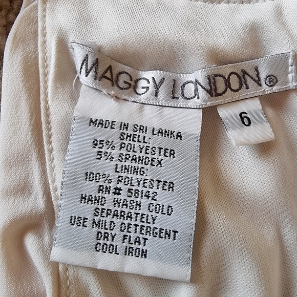 Maxi Dress Gown Sz US 6 halter Maggy London - Picture 7 of 7